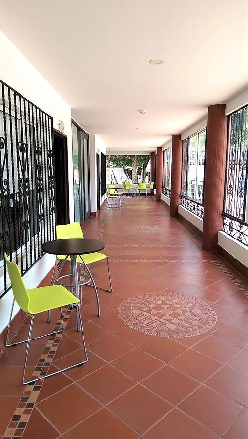 Hotel Campestre Nala ปัลมีรา ภายนอก รูปภาพ